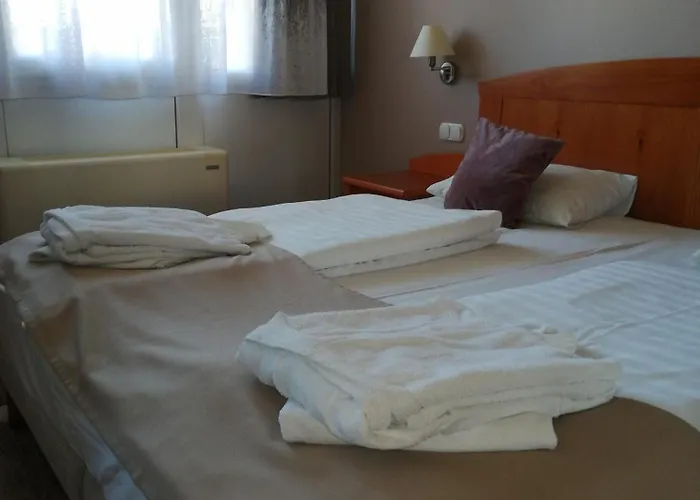Apartahotel Karos Family 4*